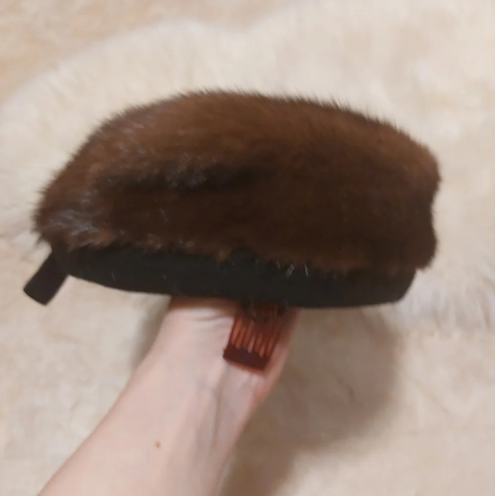 Vintage mink Bergdorf  Goodman hat